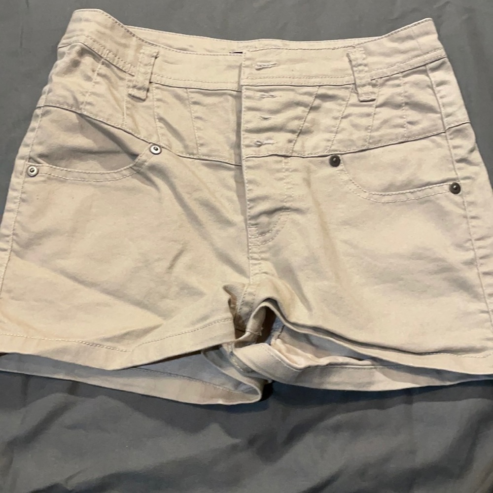 Tan high waisted shorts (FOREVER 21)